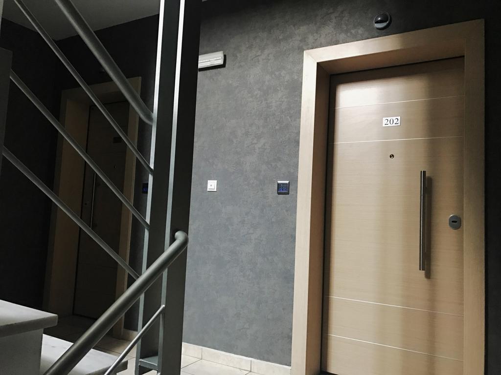 อพาร์ตโฮเต็ล แมค ควีน Aparthotel เอเธนส์ ภายนอก รูปภาพ